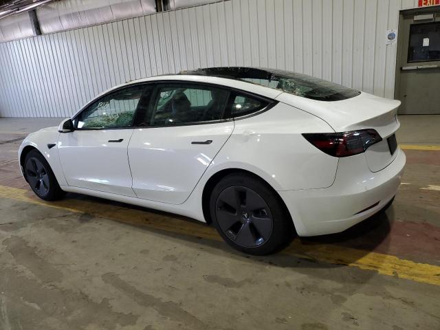 Tesla Model 3 Image 11