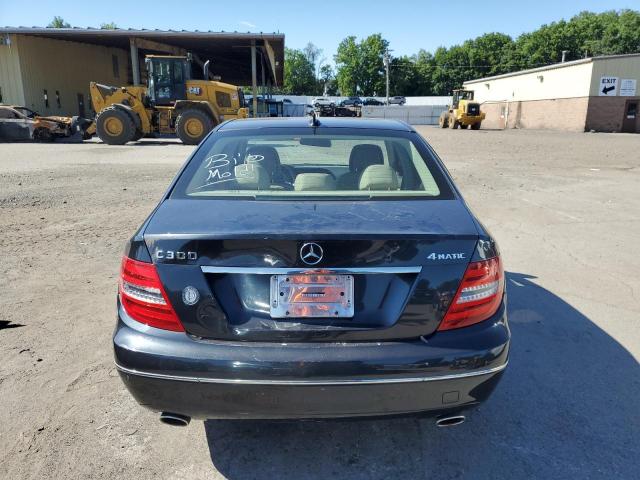 Mercedes-Benz C-Class 300 4matic Image 8