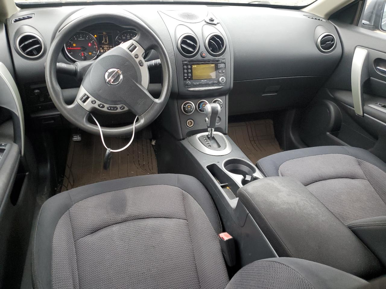 Nissan Rogue S Image 6