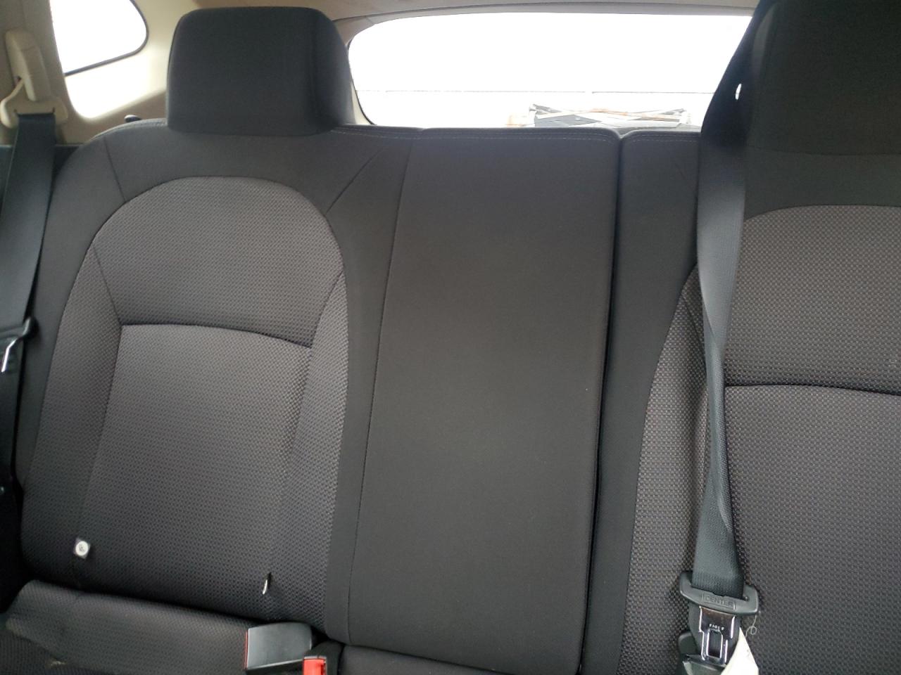 Nissan Rogue S Image 4