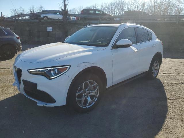  Salvage Alfa Romeo Stelvio