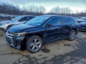  Salvage Toyota Venza