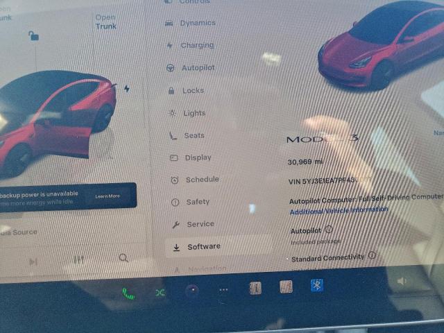 Tesla Model 3 Image 10