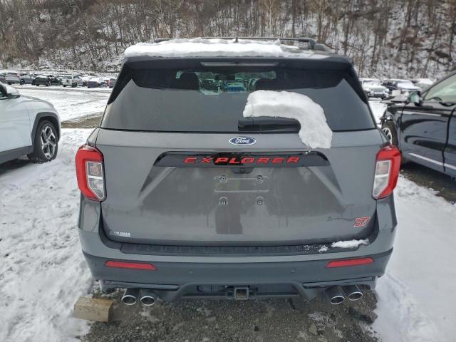 Ford Explorer St Image 11