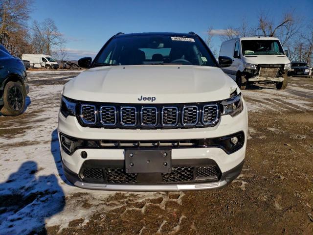 Jeep Compass Limited Image 3