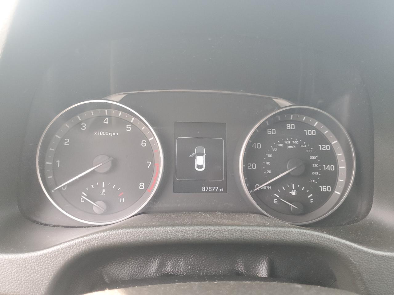 Hyundai ELANTRA Sel Image 10