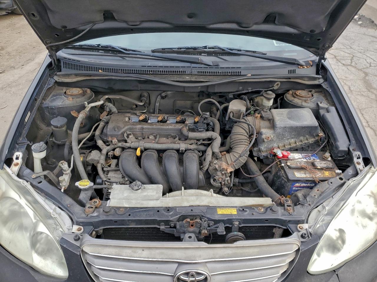 Toyota Corolla Ce Image 9