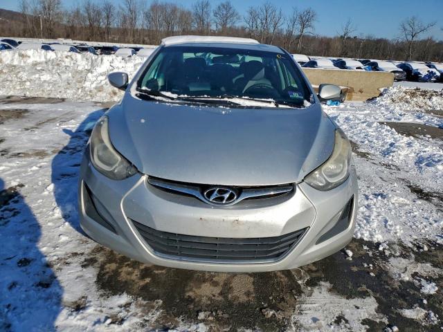 Hyundai ELANTRA Se Image 10