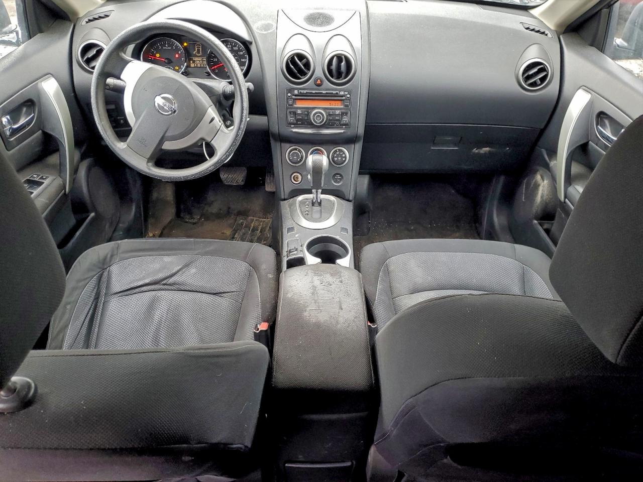 Nissan Rogue S Image 7