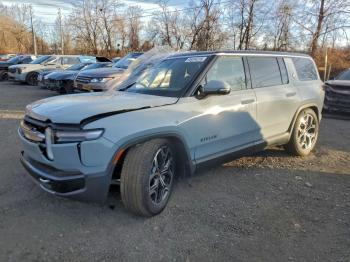  Salvage Rivian Ris