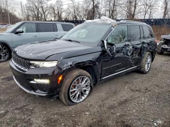  Salvage Jeep Grand Cherokee