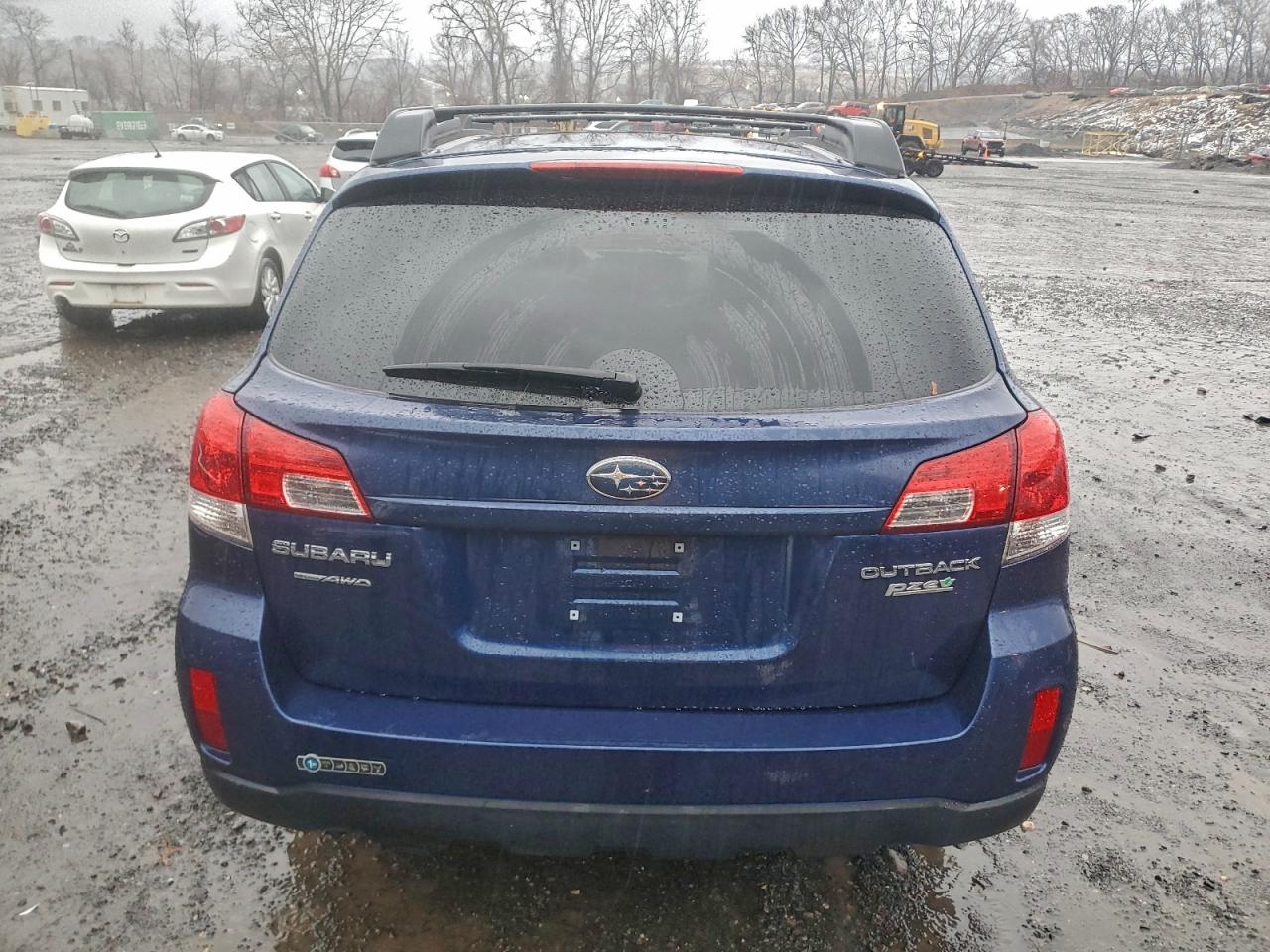 Subaru Outback 2.5i Premium Image 13