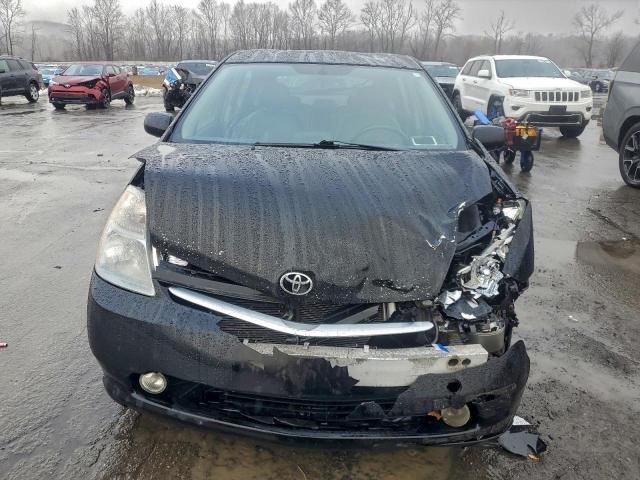 Toyota Prius Image 11