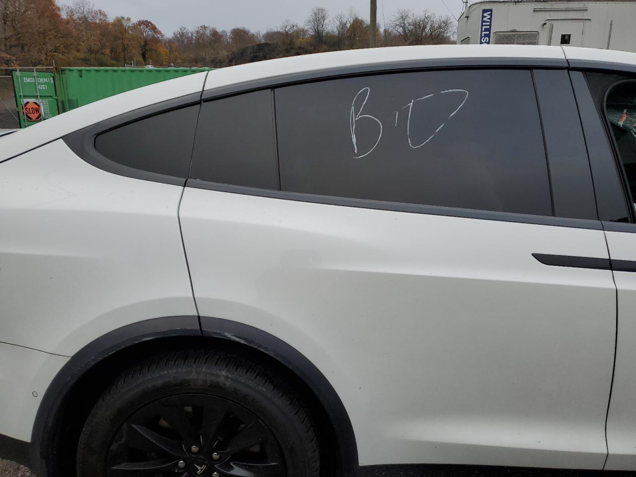 Tesla Model X Image 3