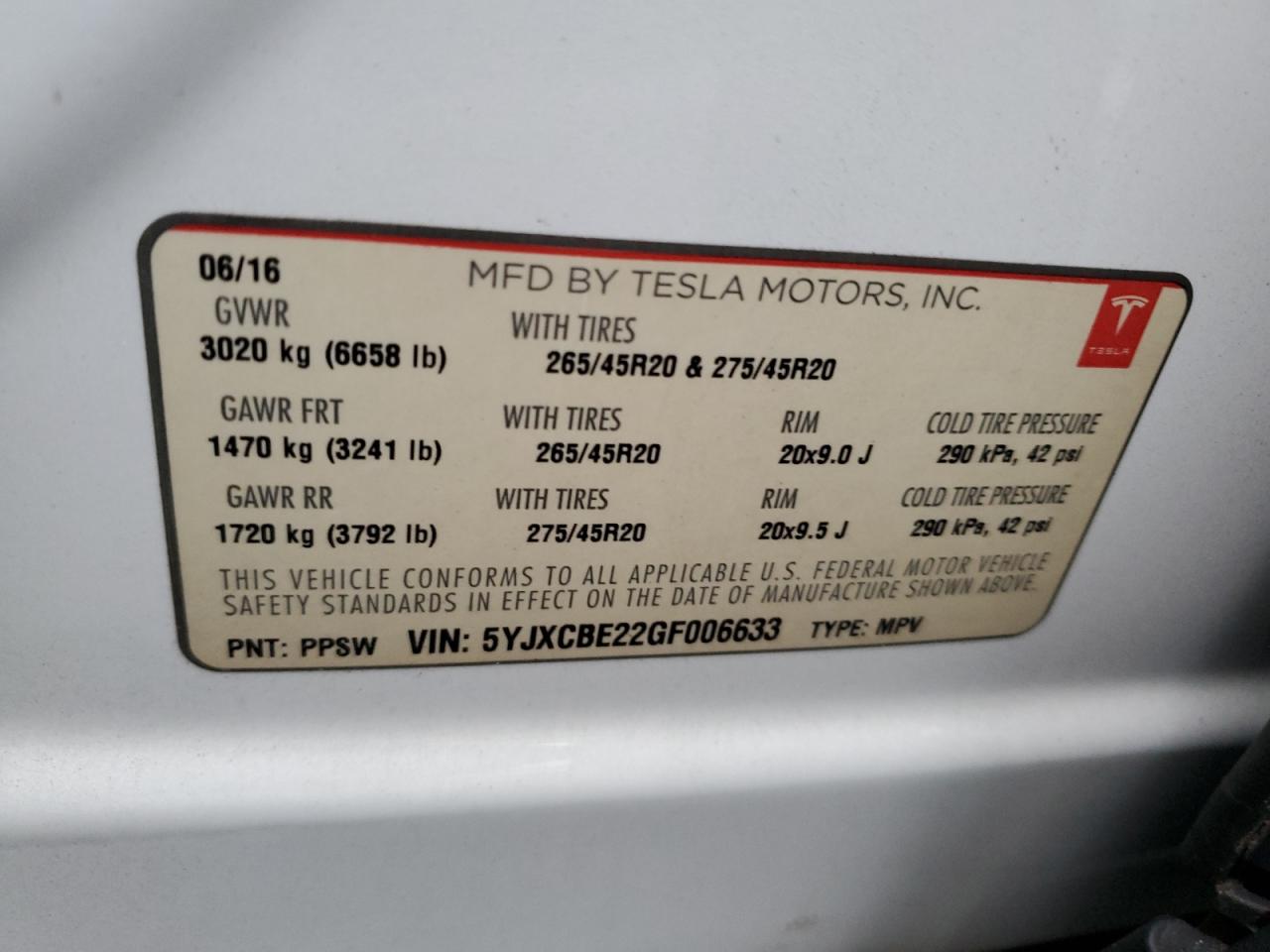 Tesla Model X Image 12