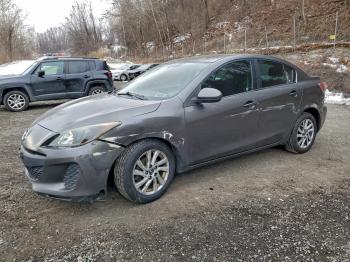  Salvage Mazda 3
