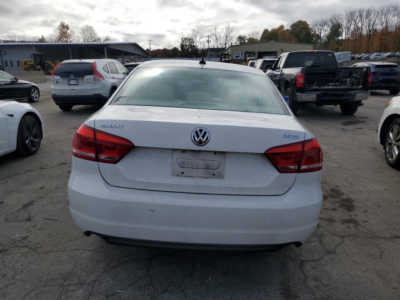 Volkswagen Passat Se Image 8