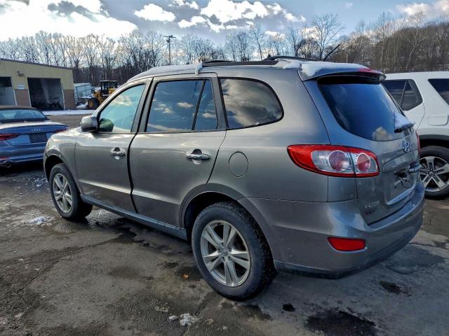 Hyundai SANTA FE Limited Image 7