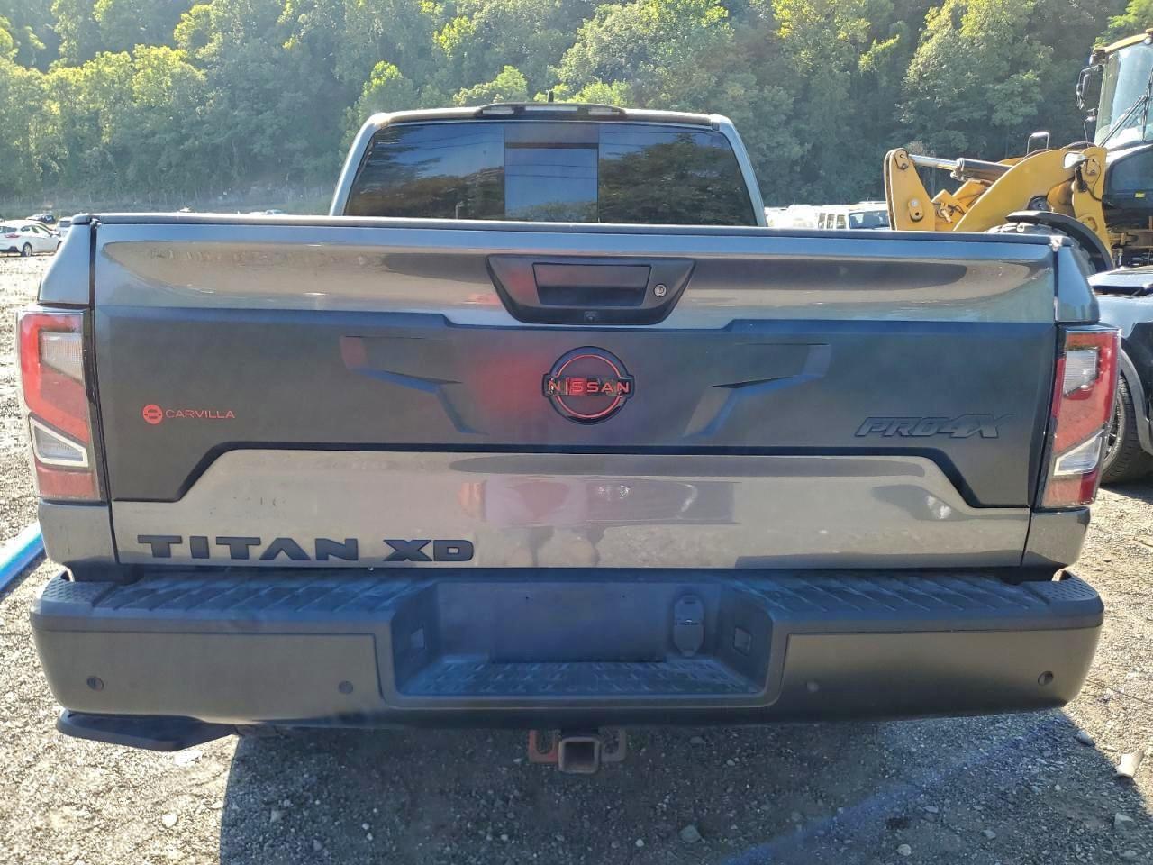 Nissan Titan Sv Image 5