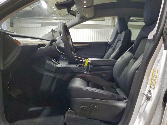 Tesla Model Y Image 10