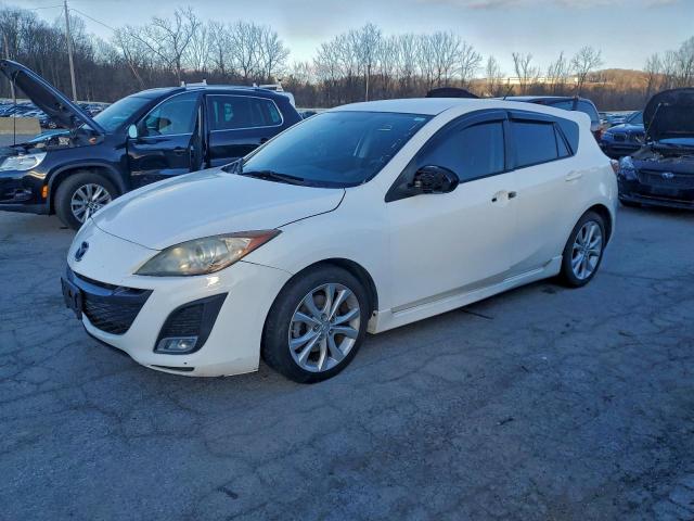  Salvage Mazda 3