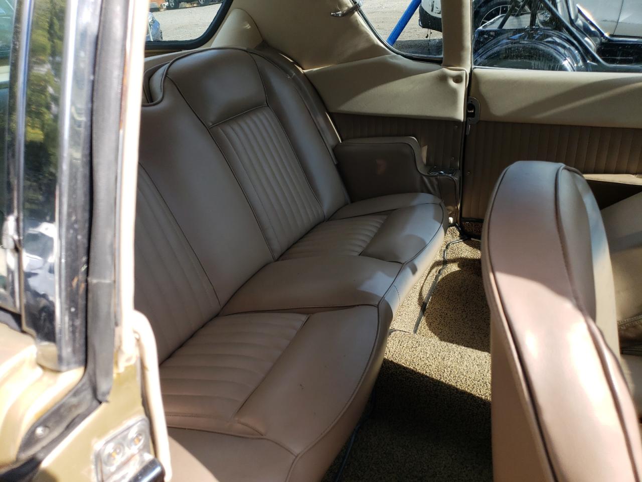 Studebaker Avanti Image 10