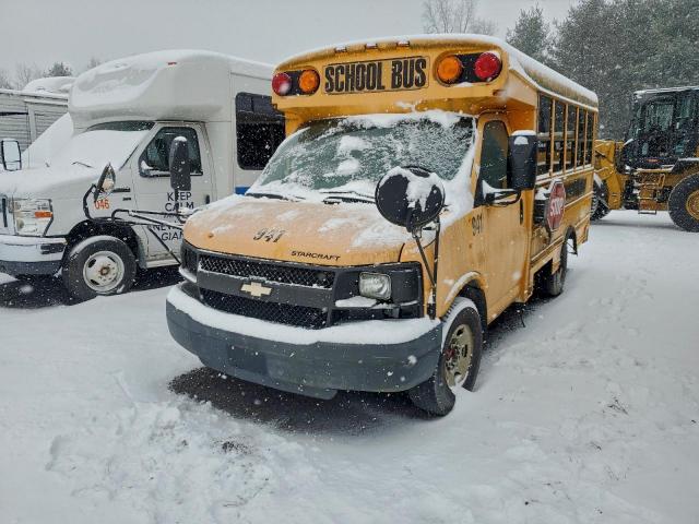 Chevrolet Express Image 7