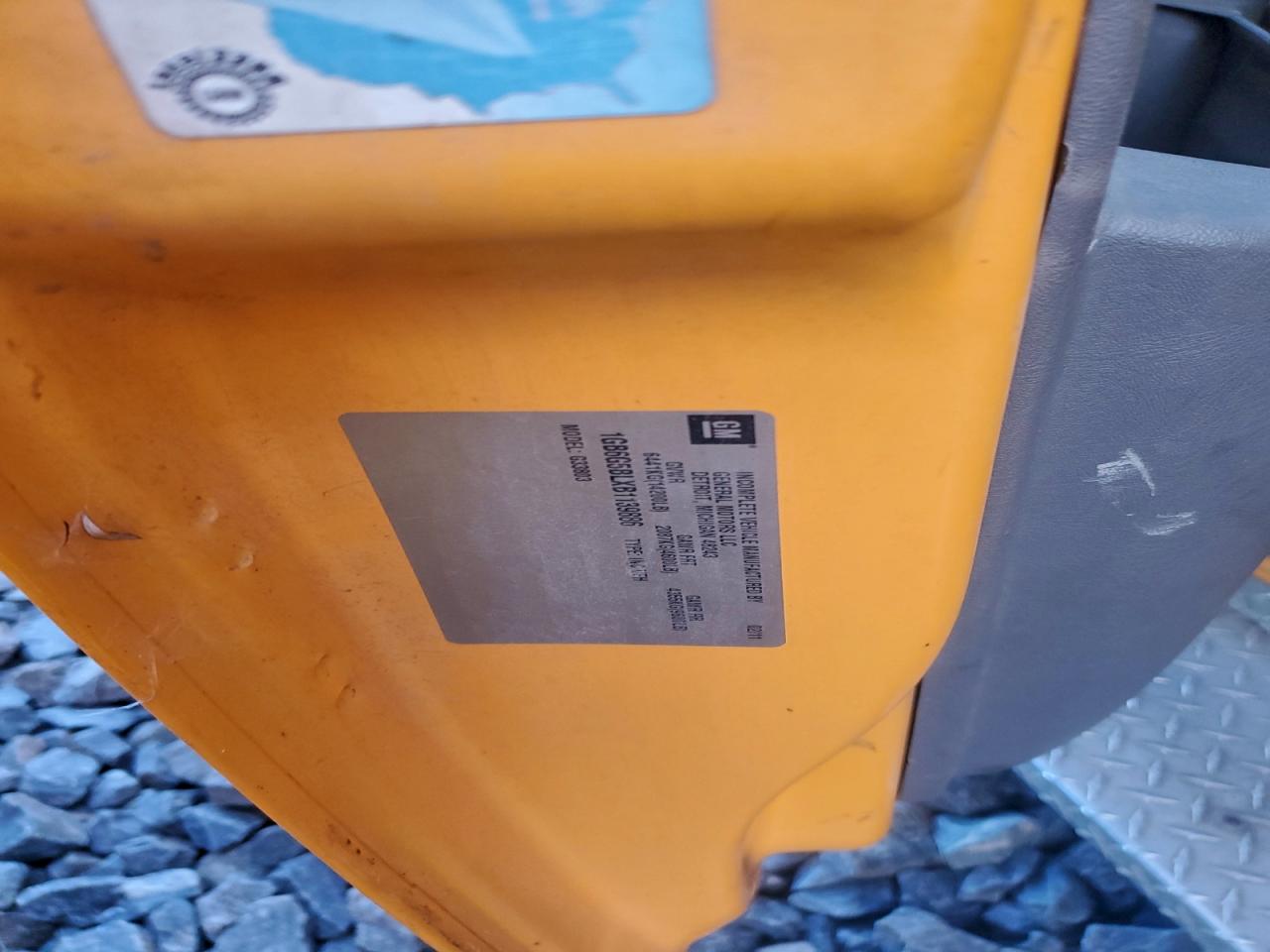 Chevrolet Express Image 5