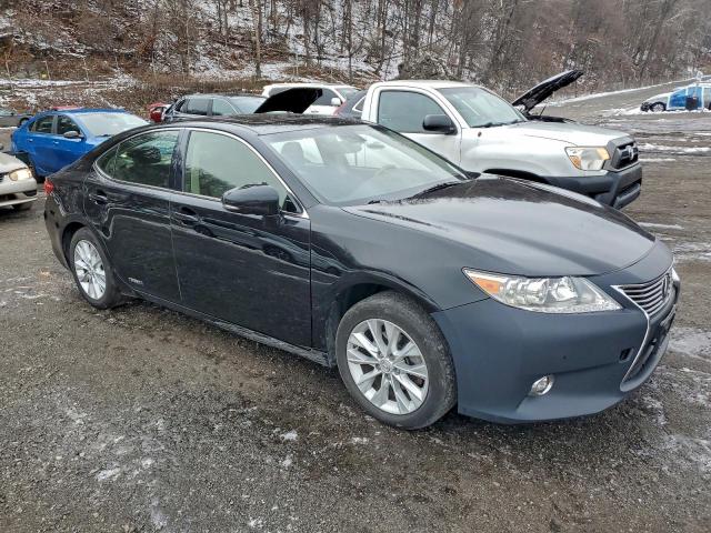 Lexus Es 300h Image 8