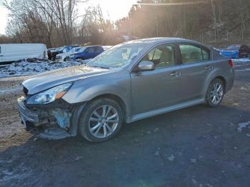  Salvage Subaru Legacy