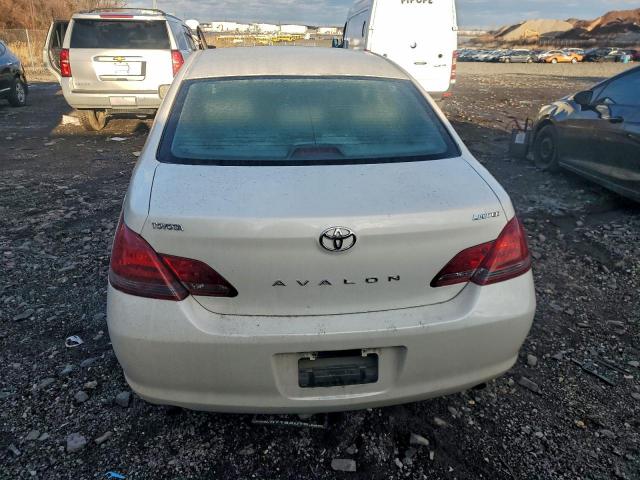 Toyota Avalon Xl Image 11