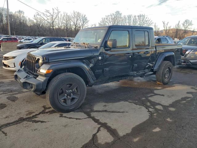  Salvage Jeep Gladiator