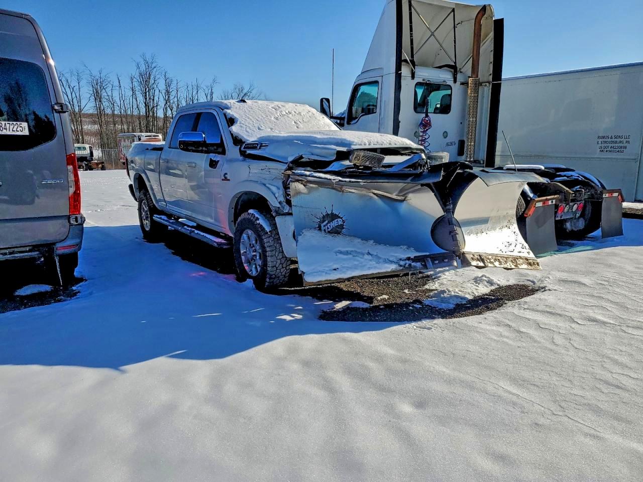 Ram 2500 Laramie Image 4