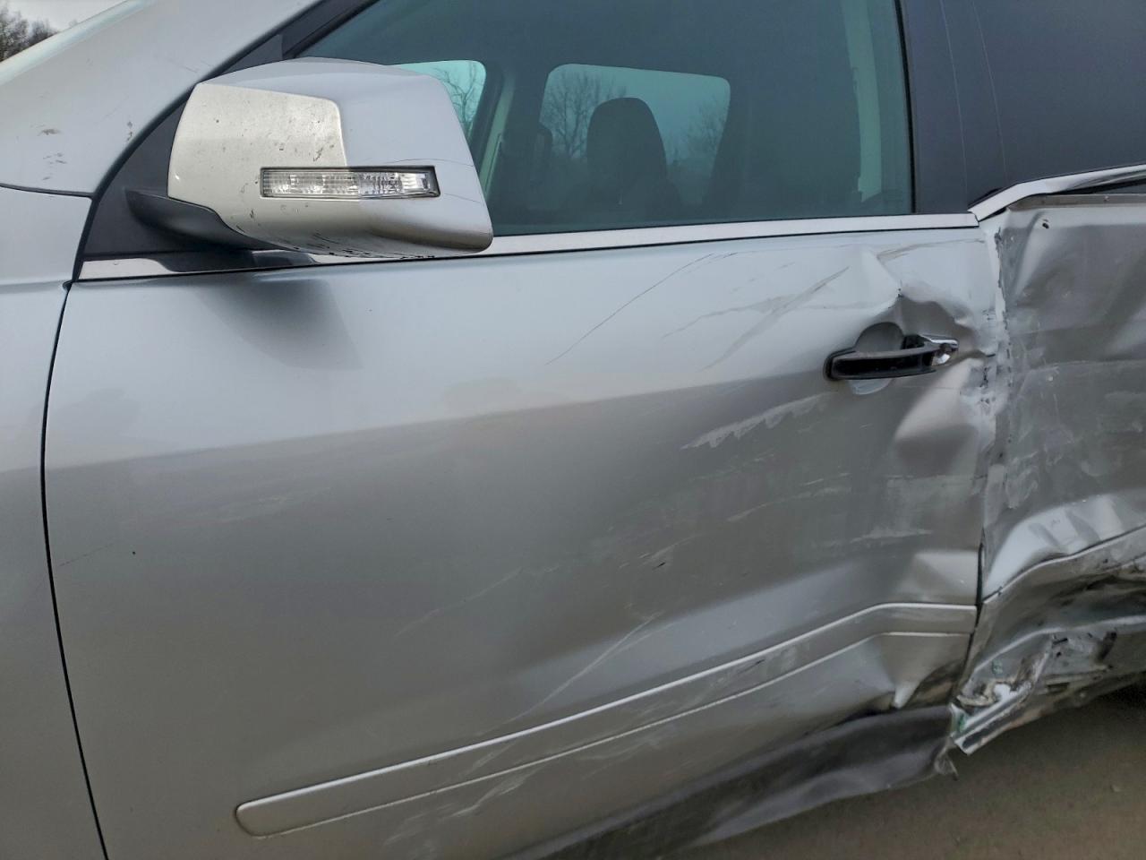 Chevrolet Traverse Lt Image 11