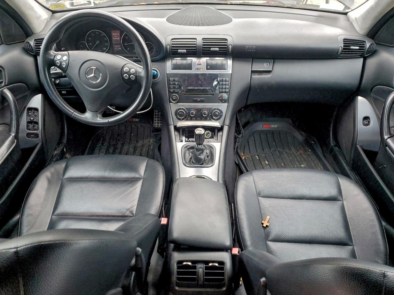 Mercedes-Benz C-Class 230 Image 3