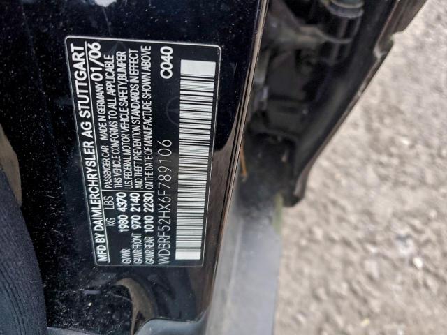 Mercedes-Benz C-Class 230 Image 12