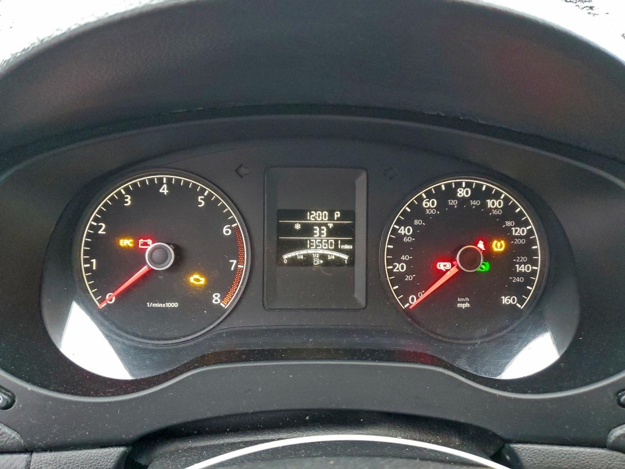 Volkswagen Jetta Base Image 2