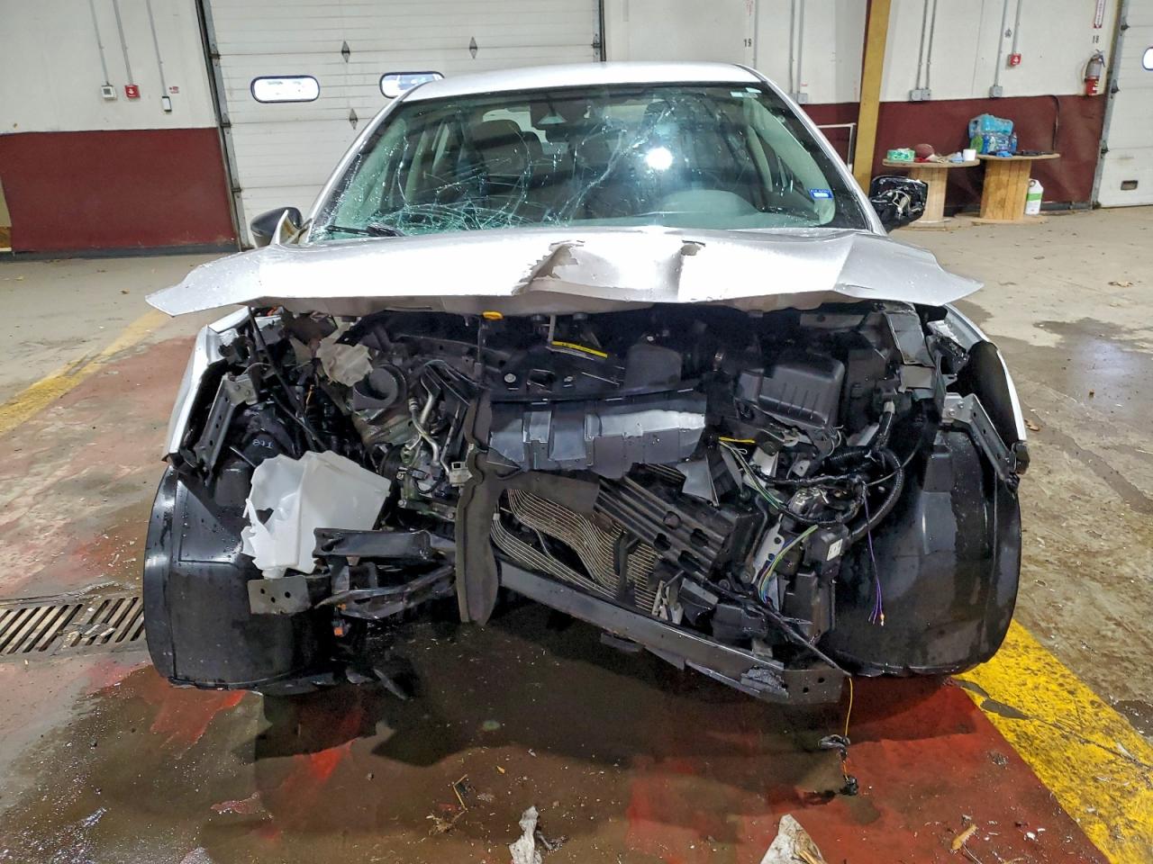 Nissan Versa Sr Image 4