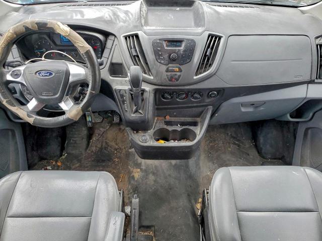 Ford Transit T-150 Image 11