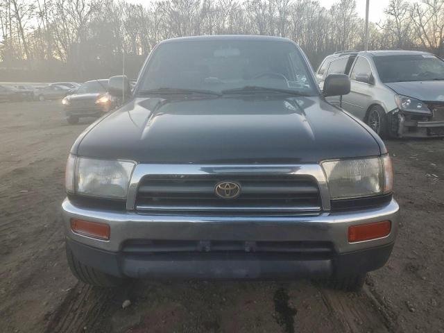 Toyota 4Runner Sr5 Image 10