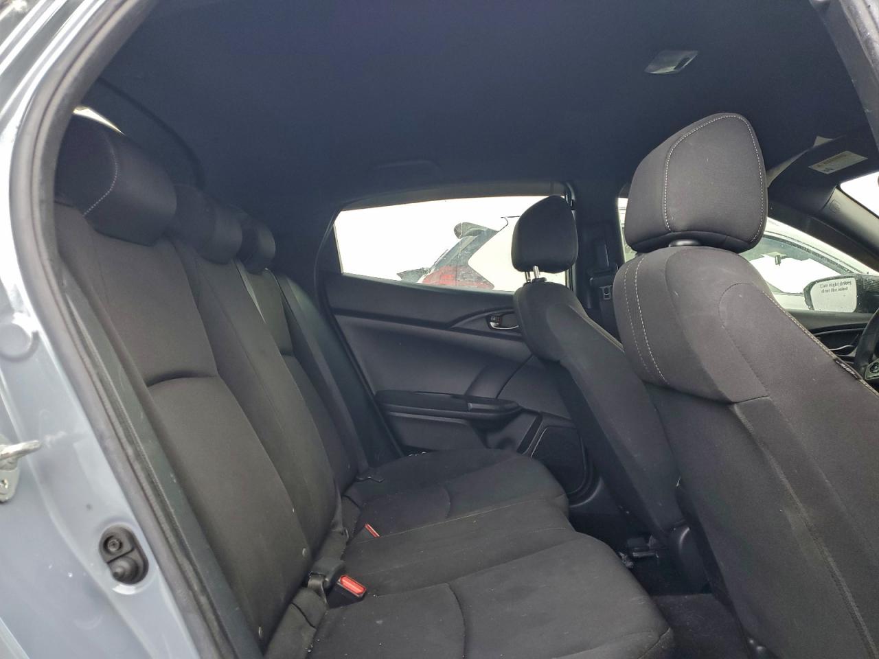 Honda Civic Sport Image 9