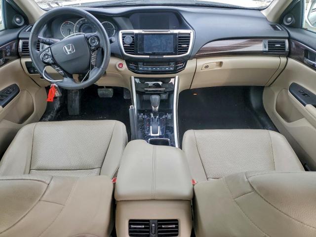 Honda Accord Touring Image 6