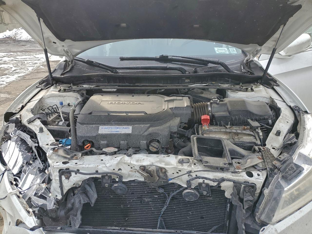 Honda Accord Touring Image 9