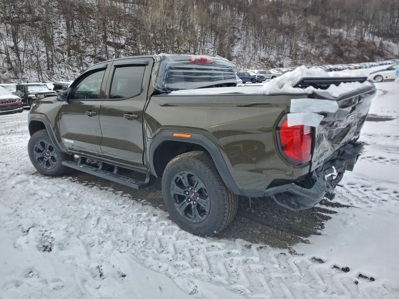 GMC Canyon Elevation Image 5