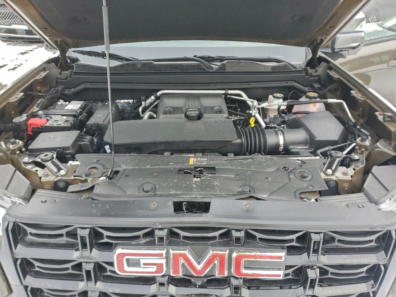 GMC Canyon Elevation Image 2