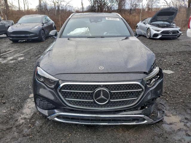 Mercedes-Benz E-Class 450 4m All Terrain Image 5