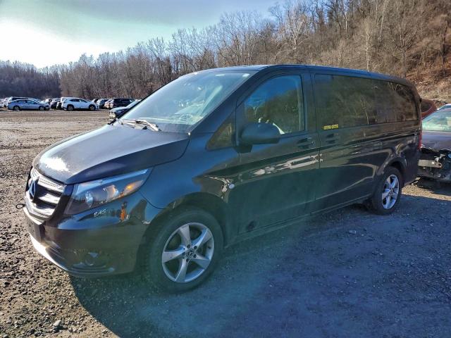  Salvage Mercedes-Benz Metris