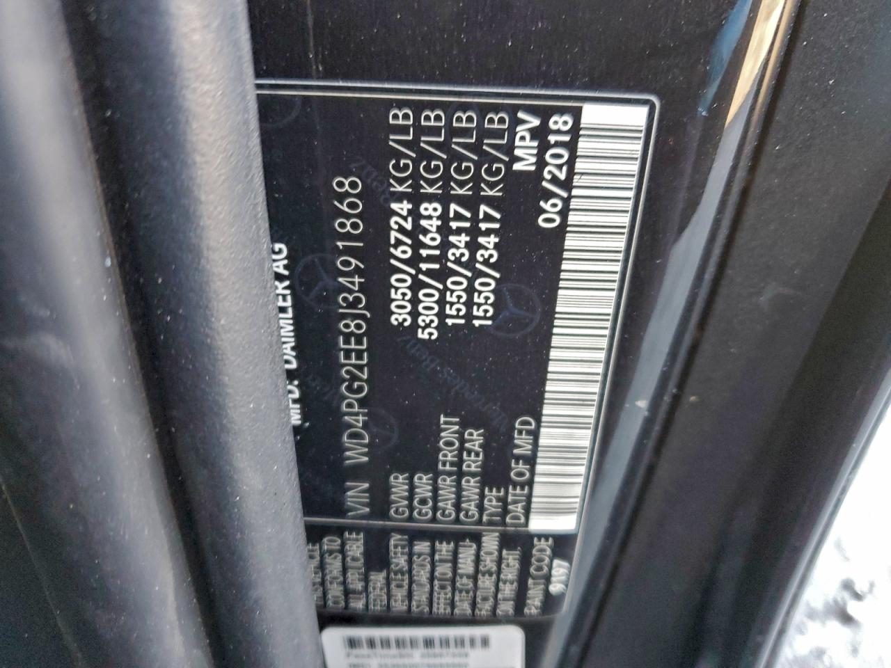 Mercedes-Benz Metris Image 11