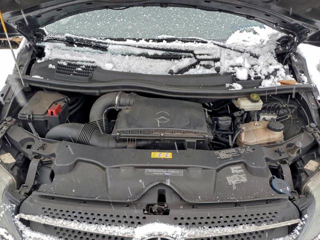 Mercedes-Benz Metris Image 13