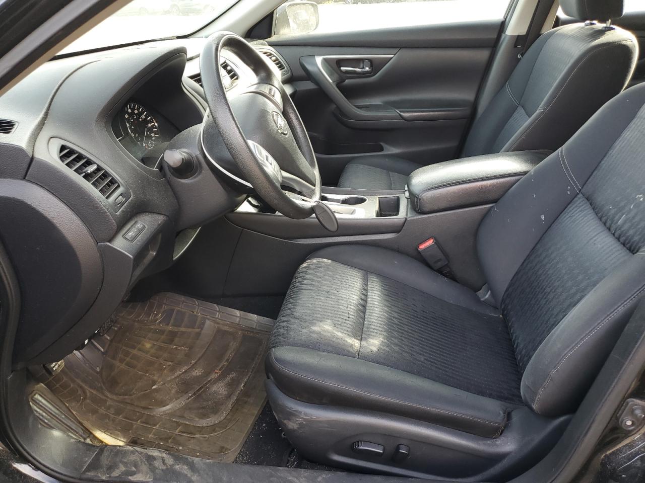 Nissan Altima 2.5 Image 5